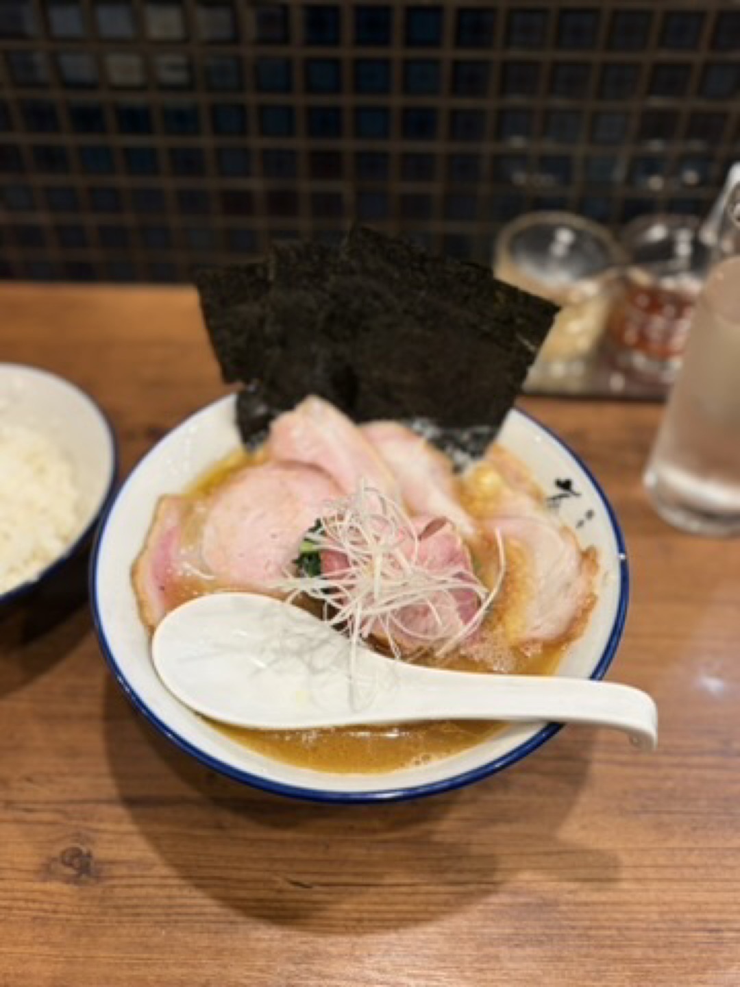 豚骨蒼翔 ネオ家系ラーメン